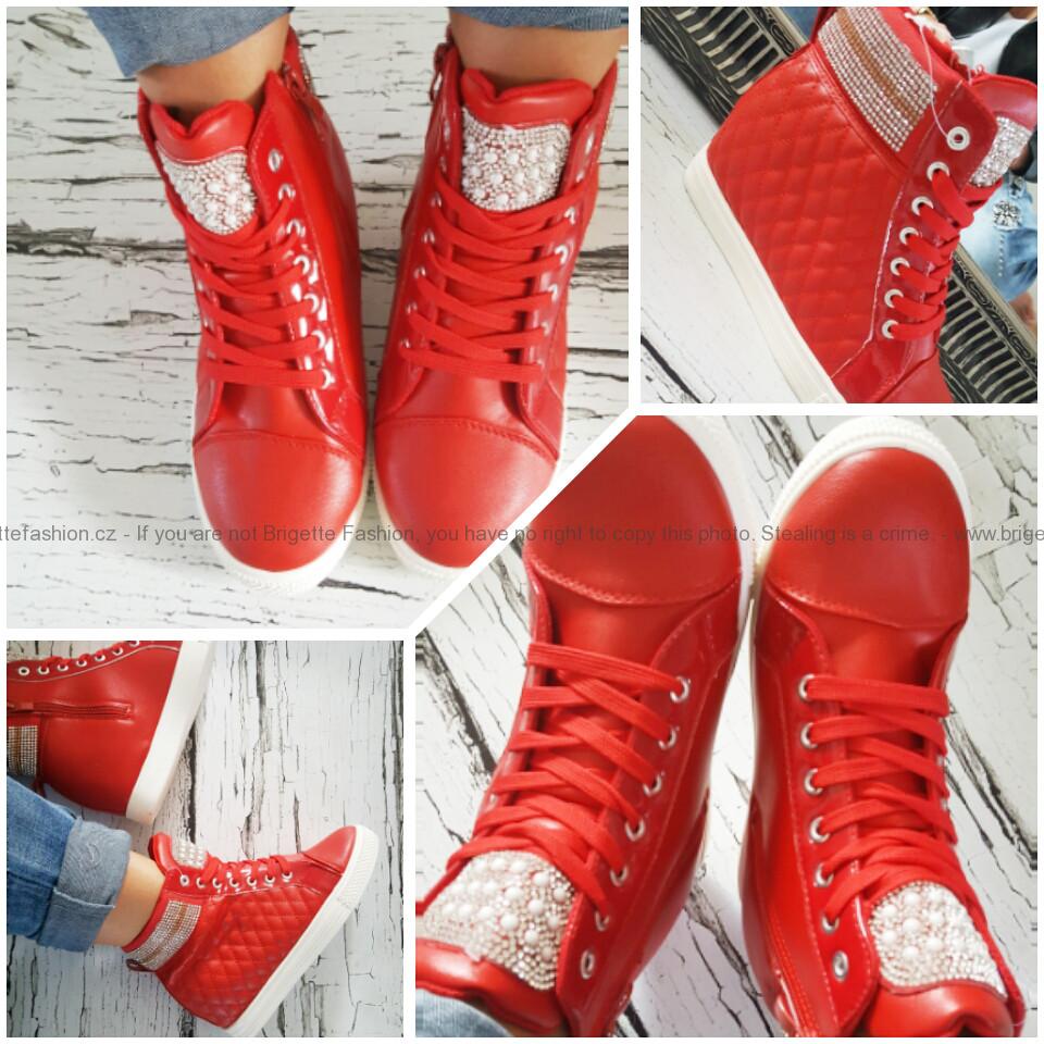 Sneakers červené vel. 38