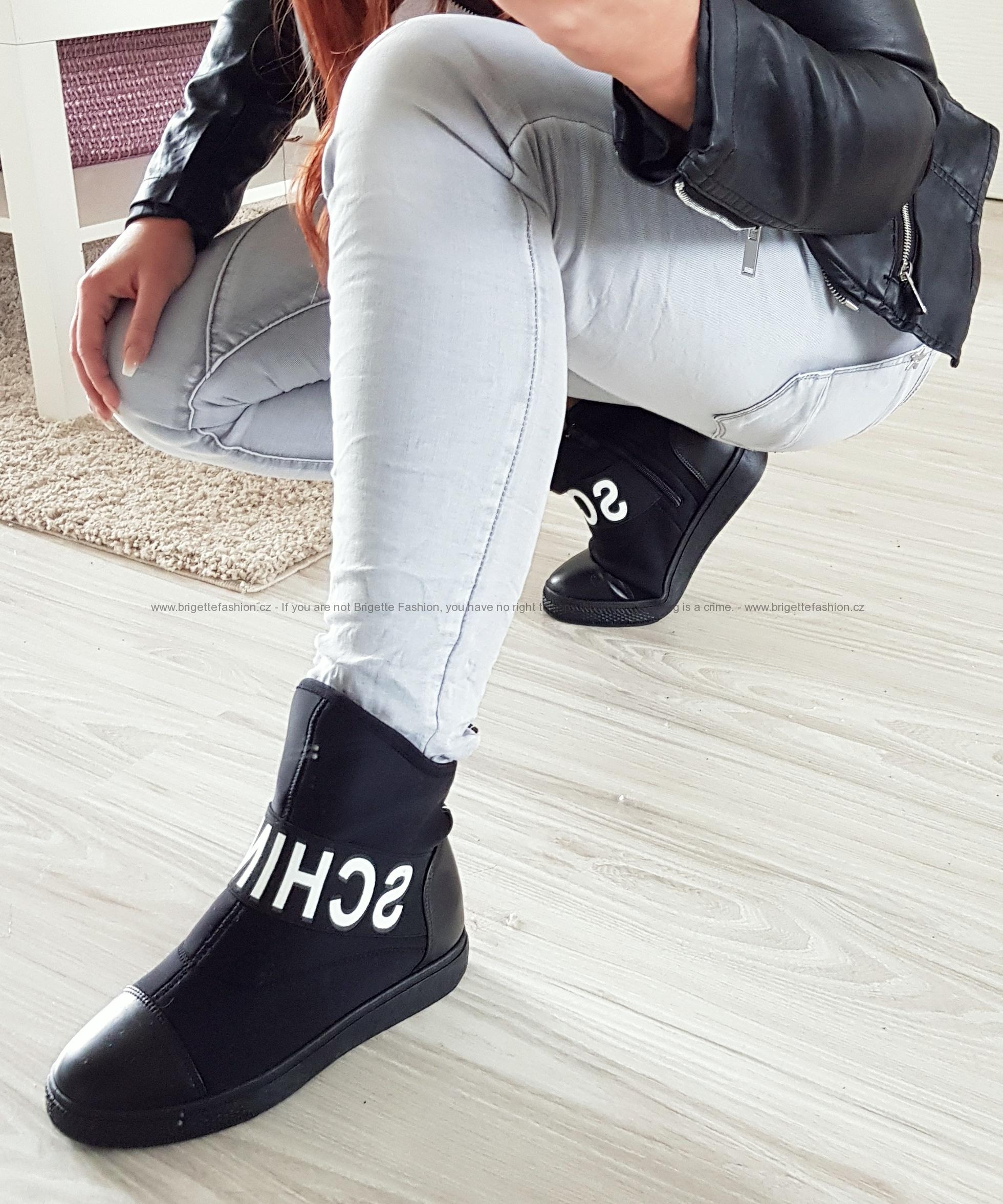 Black and white boty VEL.38