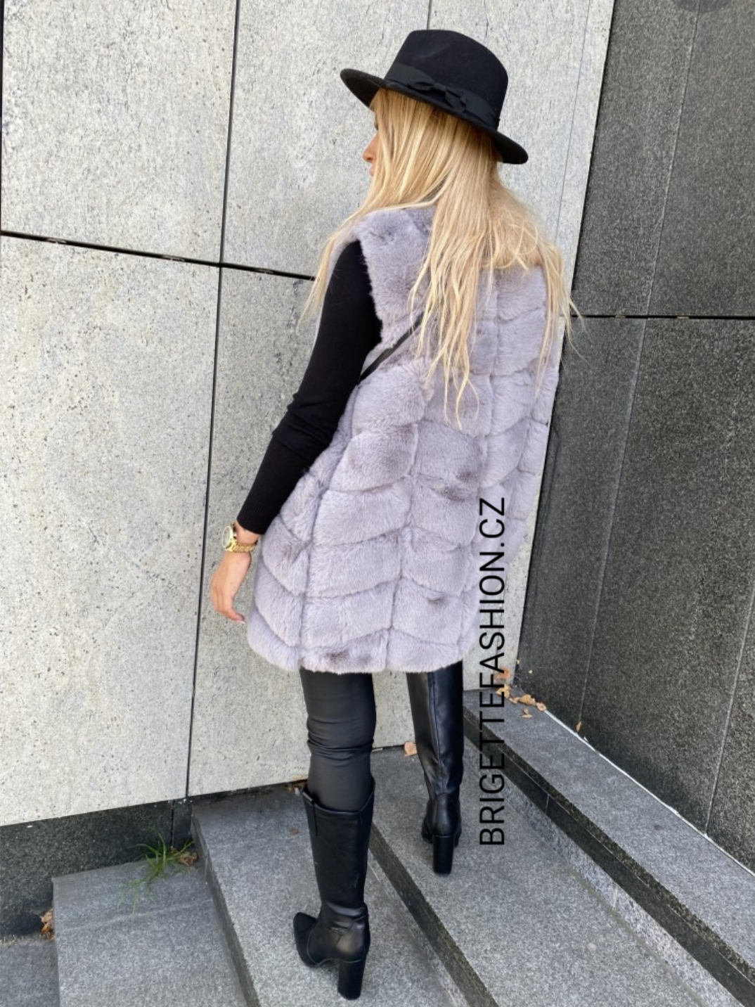 Měkoučká vesta New model šedá