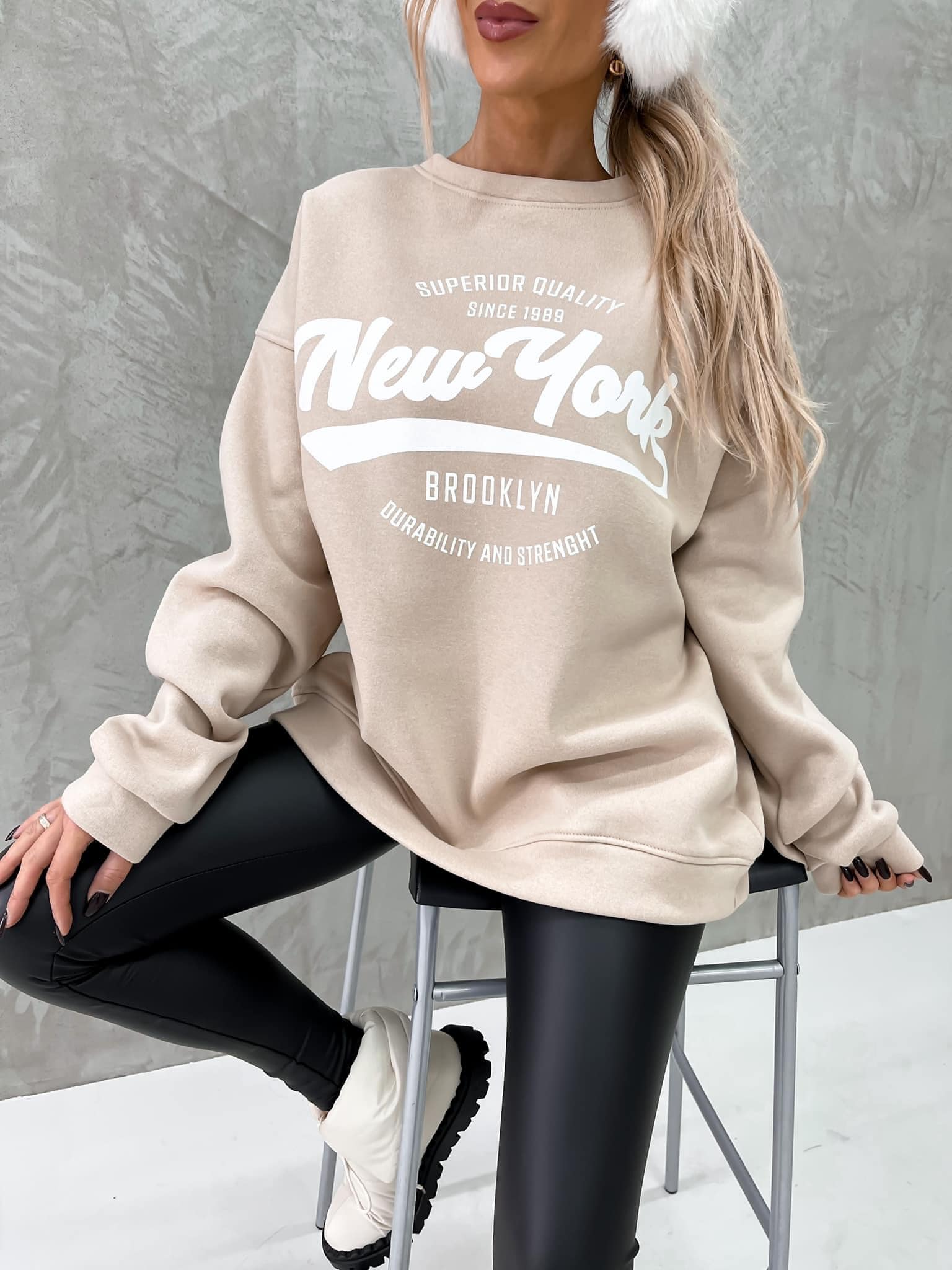 Oversize mikina NY béžová
