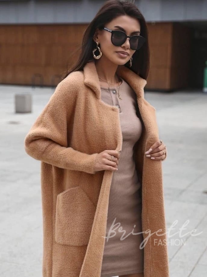 Kabátek z alpaky camel