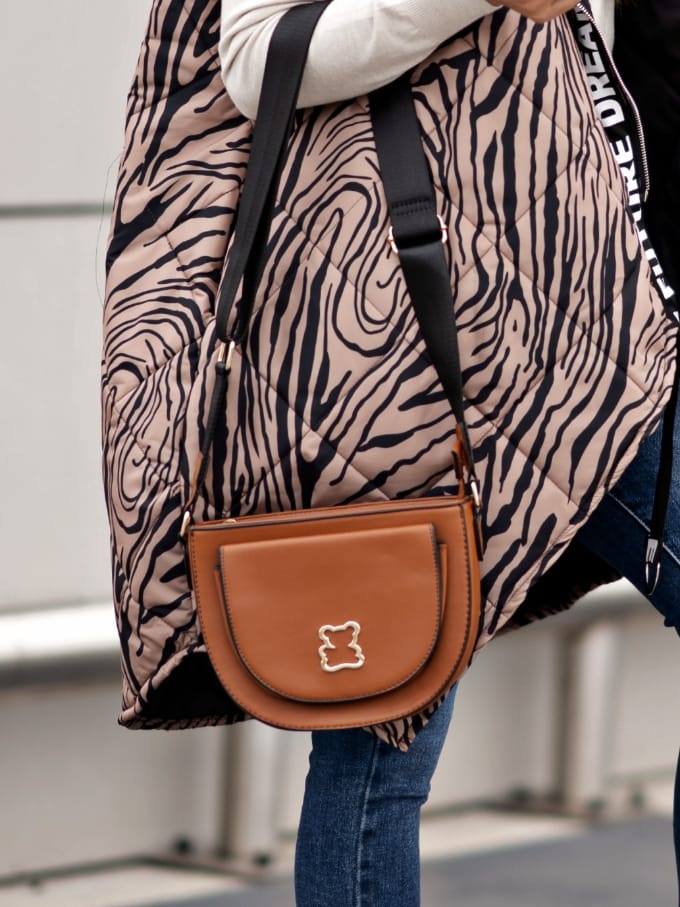 Crossbody Teddy camel