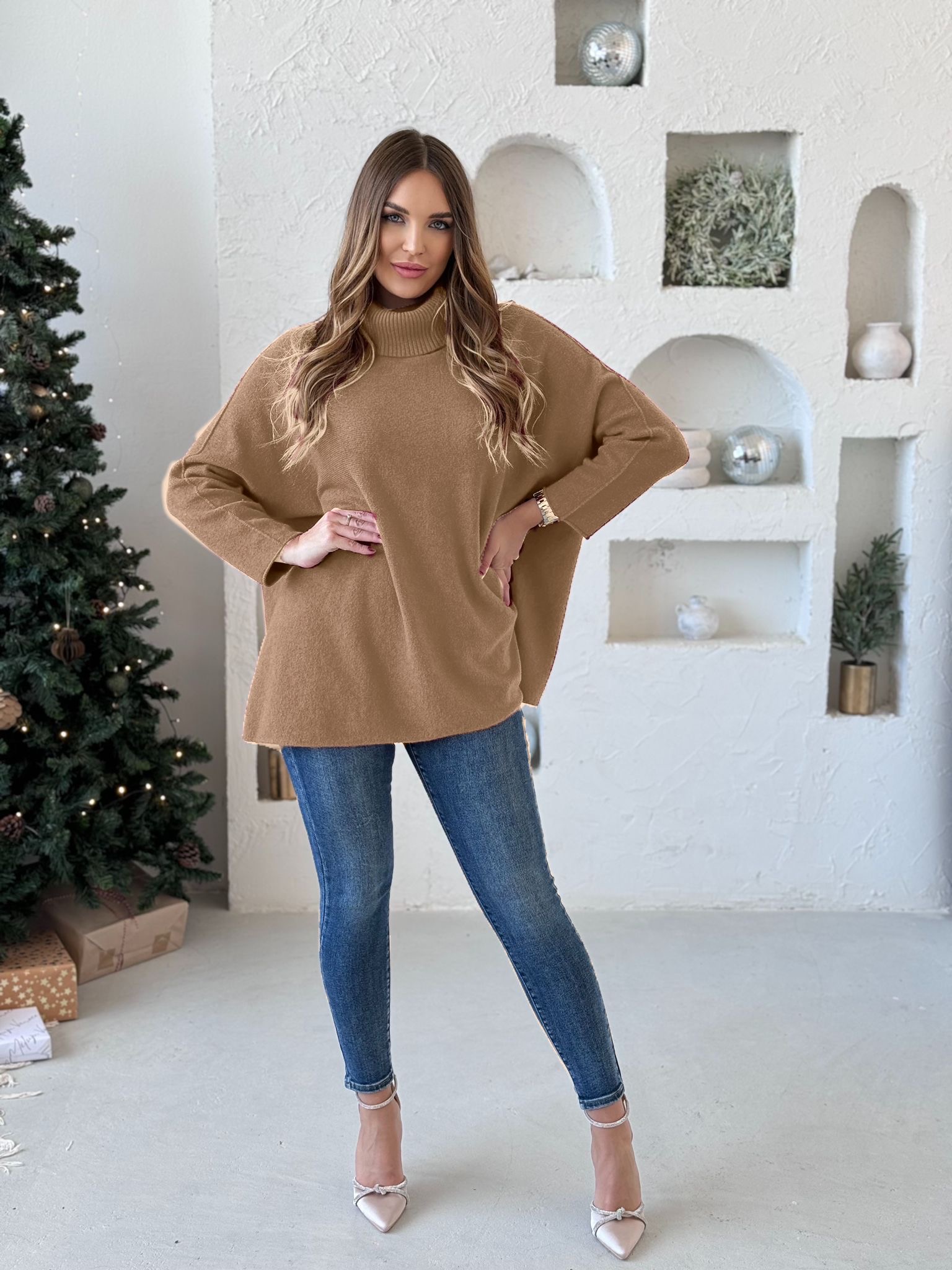 Oversize jemňoučký a hřejivý rolák camel