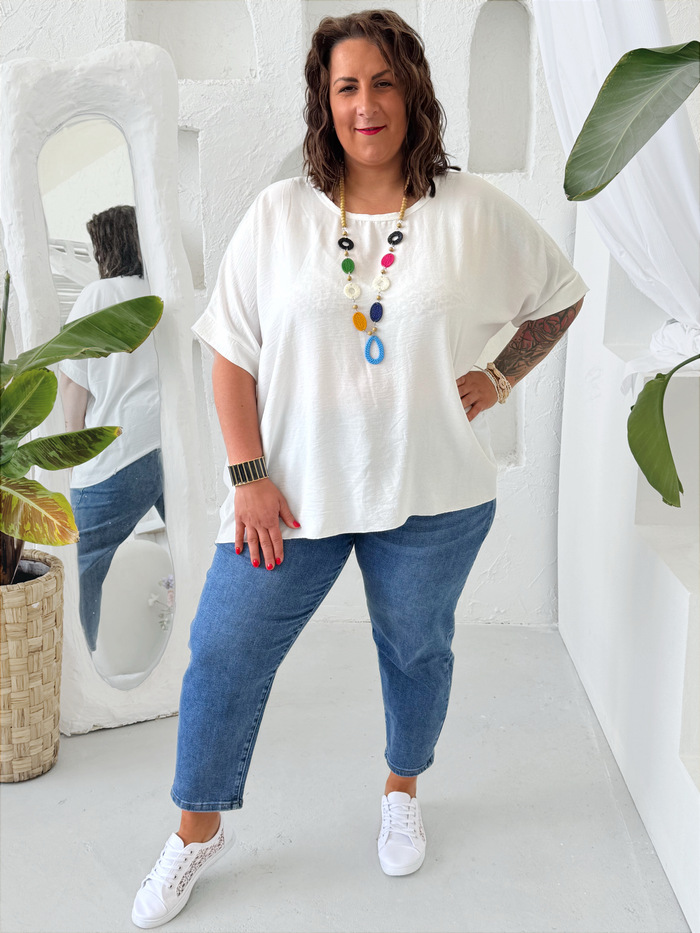 Oversize nemačkavá halenka Lima s náhrdelníkem bílá