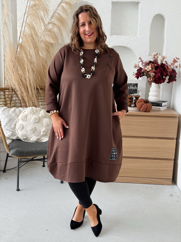 Máslové šaty Buttons do 4XL - čokoládové