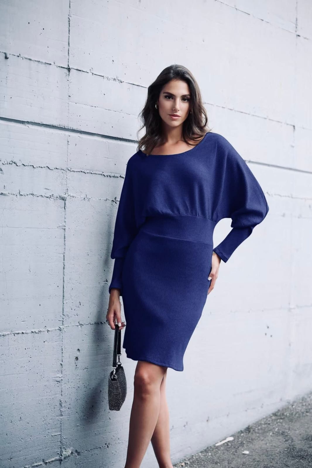 Elegantní svetrové šaty Batwing - tmavě modré