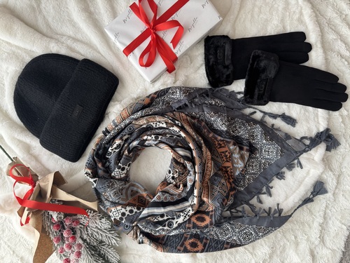 Dámský dárkový set Grey Ornament UG čepice