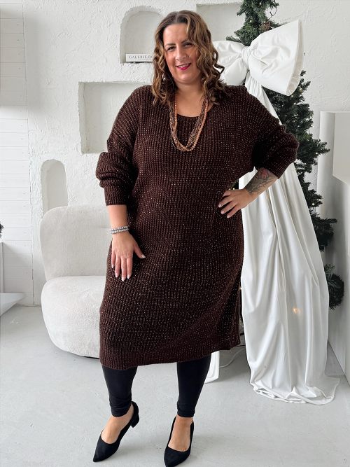 Svetrové šaty Maxima do 4XL - čokoláda