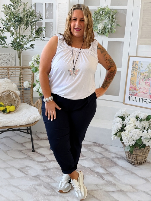 Superelastické tílko do 4XL bílé