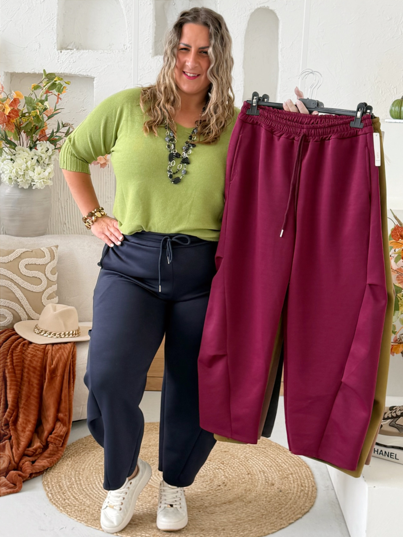 Máselkové kalhoty Jasmin do 3XL - tmavě modré