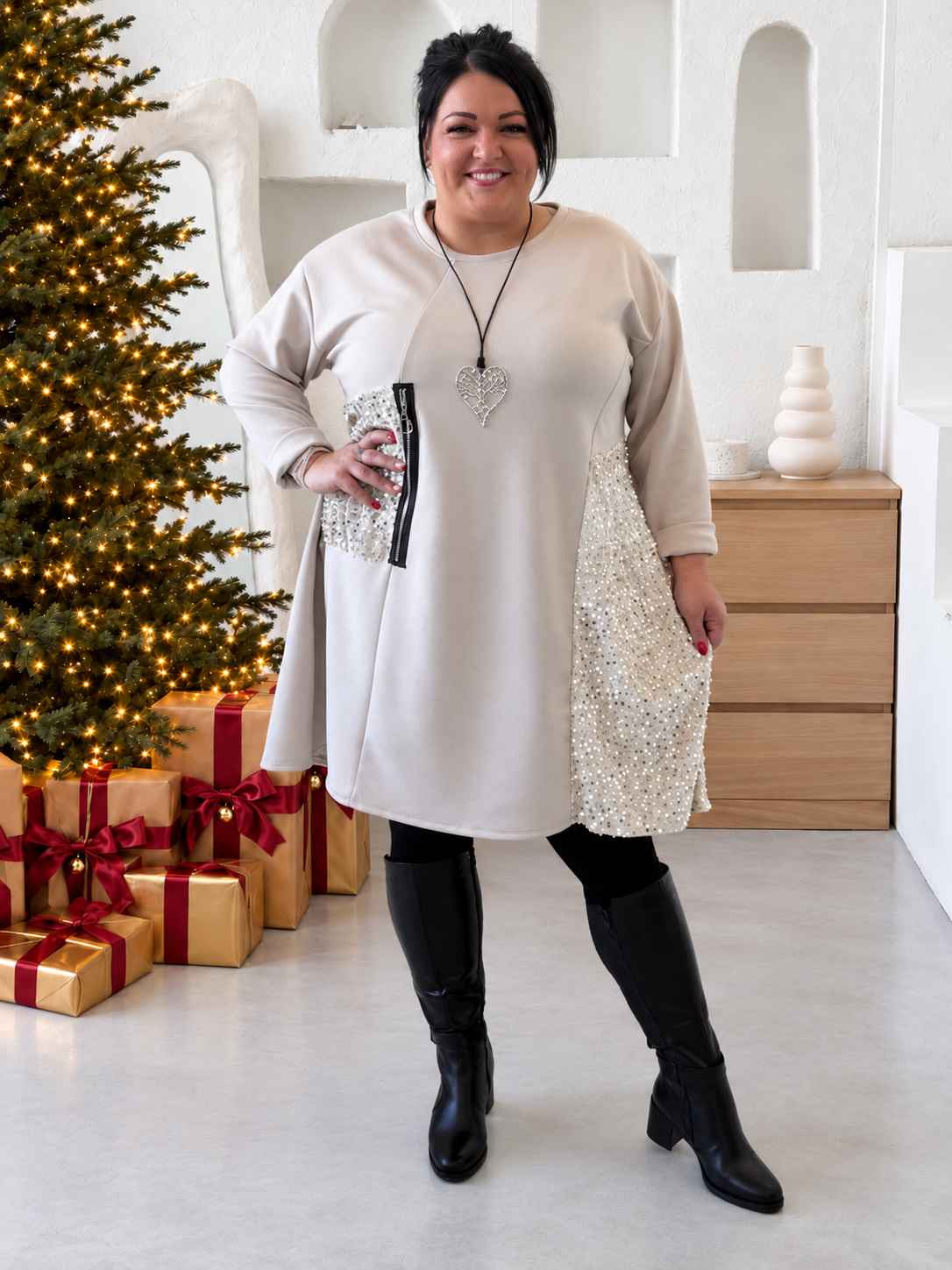 Máselkové sváteční šaty Elori do 4XL - světle béžové