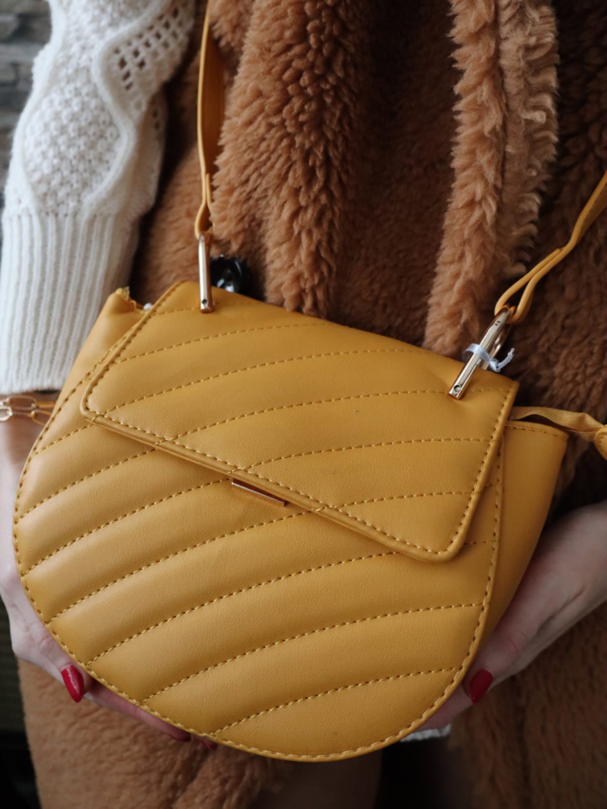 Crossbody Anne - okrová