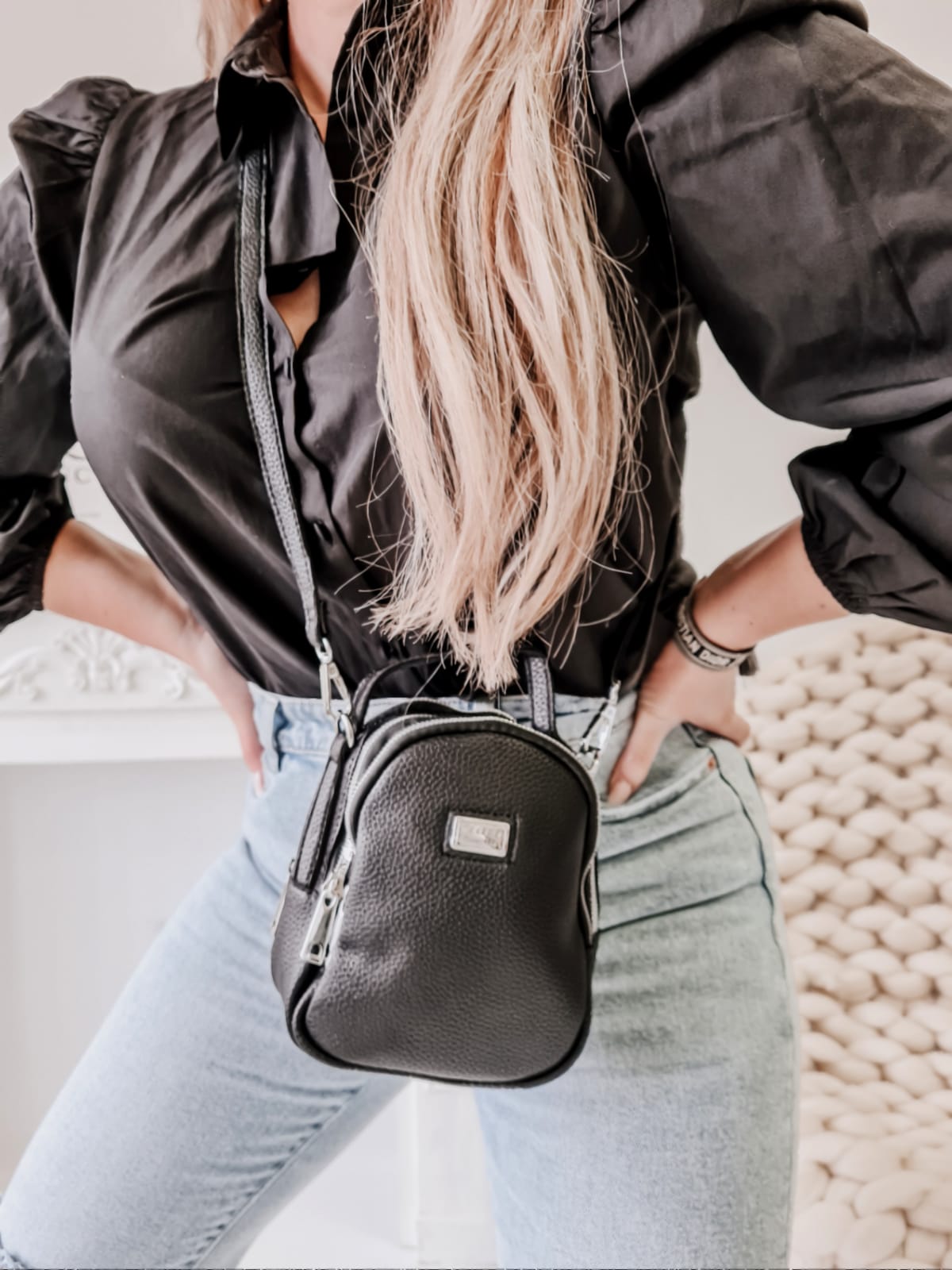 Batůžek crossbody- black