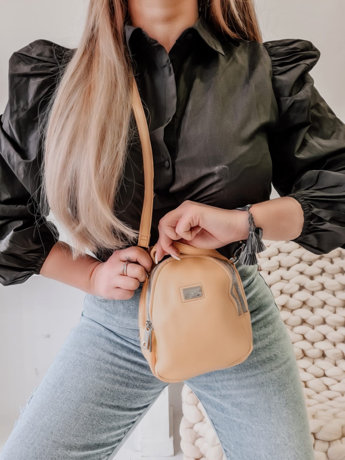 Batůžek crossbody - žlutý 
