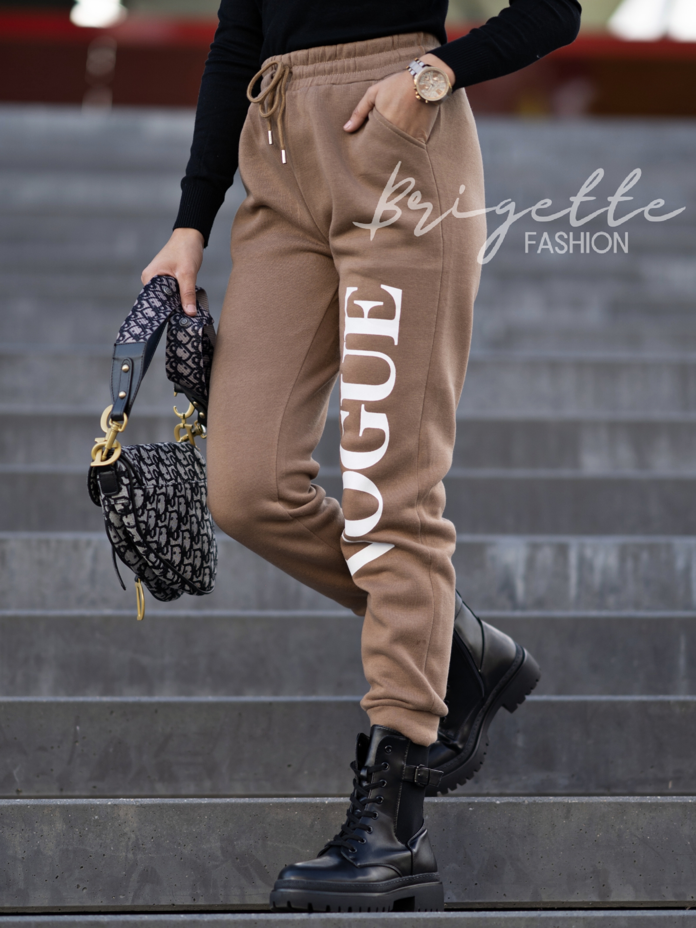 Vyteplené tepláky Vogue camel