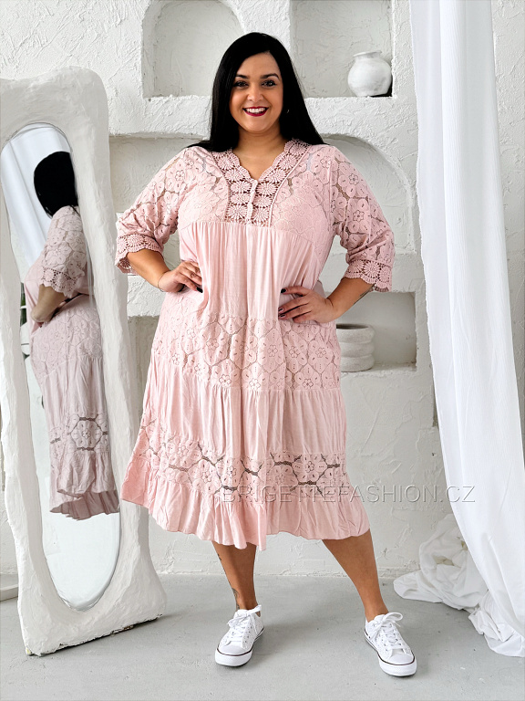 Krajkové šaty Plus size Holiday růžové
