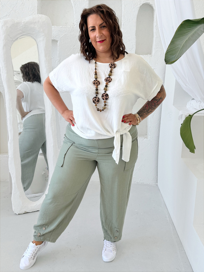 Halenka Julia se zavazováním do 3XL - bílá