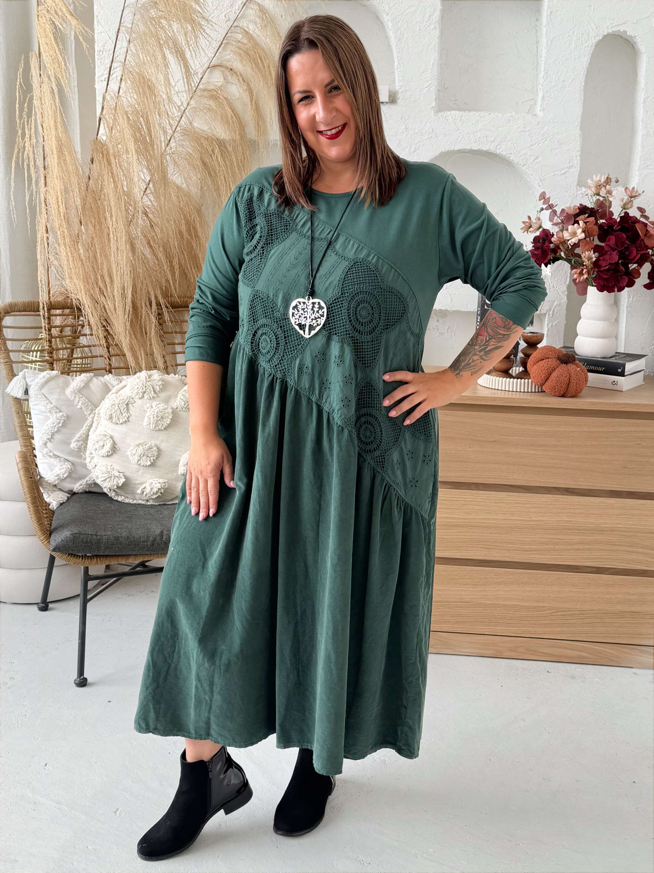 Šaty Premium Flower do 4XL smaragdové