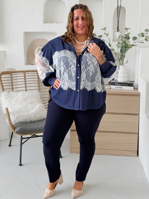 Košile s krajkou do 3XL - tmavě modrý denim
