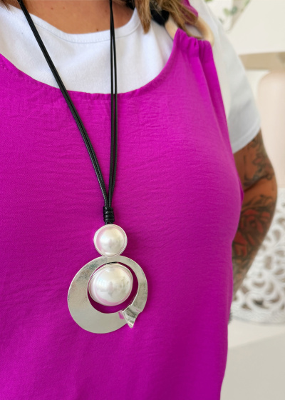 Náhrdelník na kůži Vesmírná Perla 