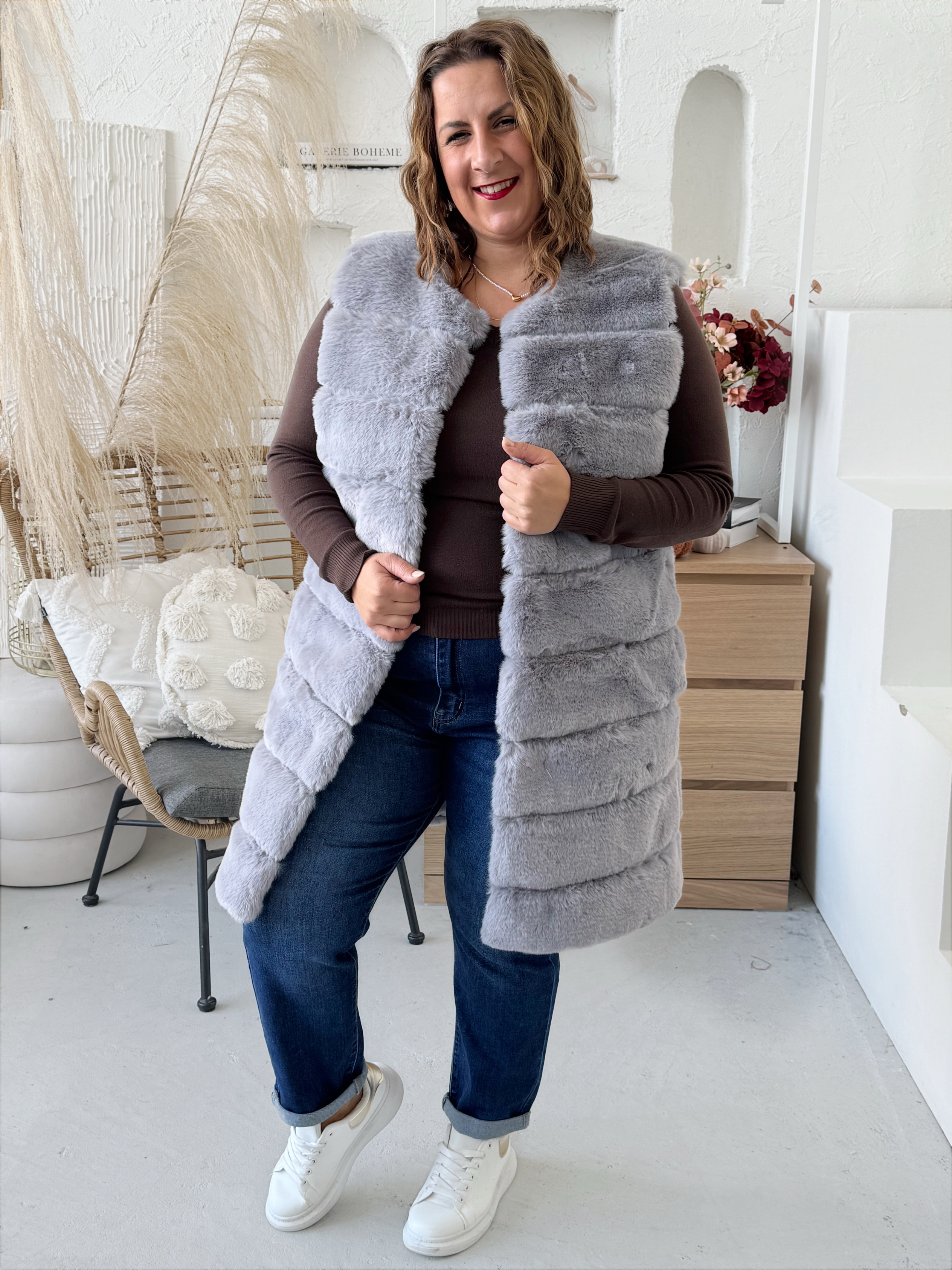 Kožešinová vesta do 4XL šedá