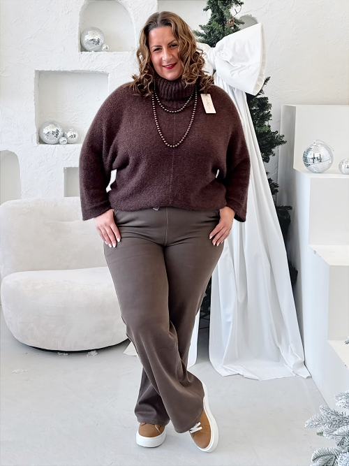 Elastické rovné džegíny Colory do 5XL - čokoláda