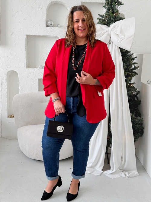 Halenka Julia se zavazováním do 3XL černá