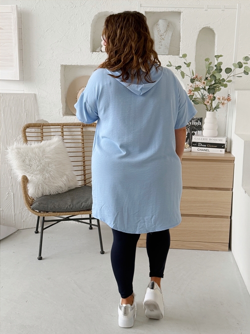 Halenka Sporty z nemačkavého materiálu světle modré