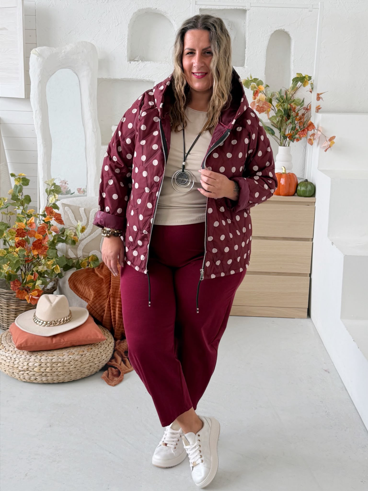 Přechodová podzimní bunda Puntík do 3XL - vínová