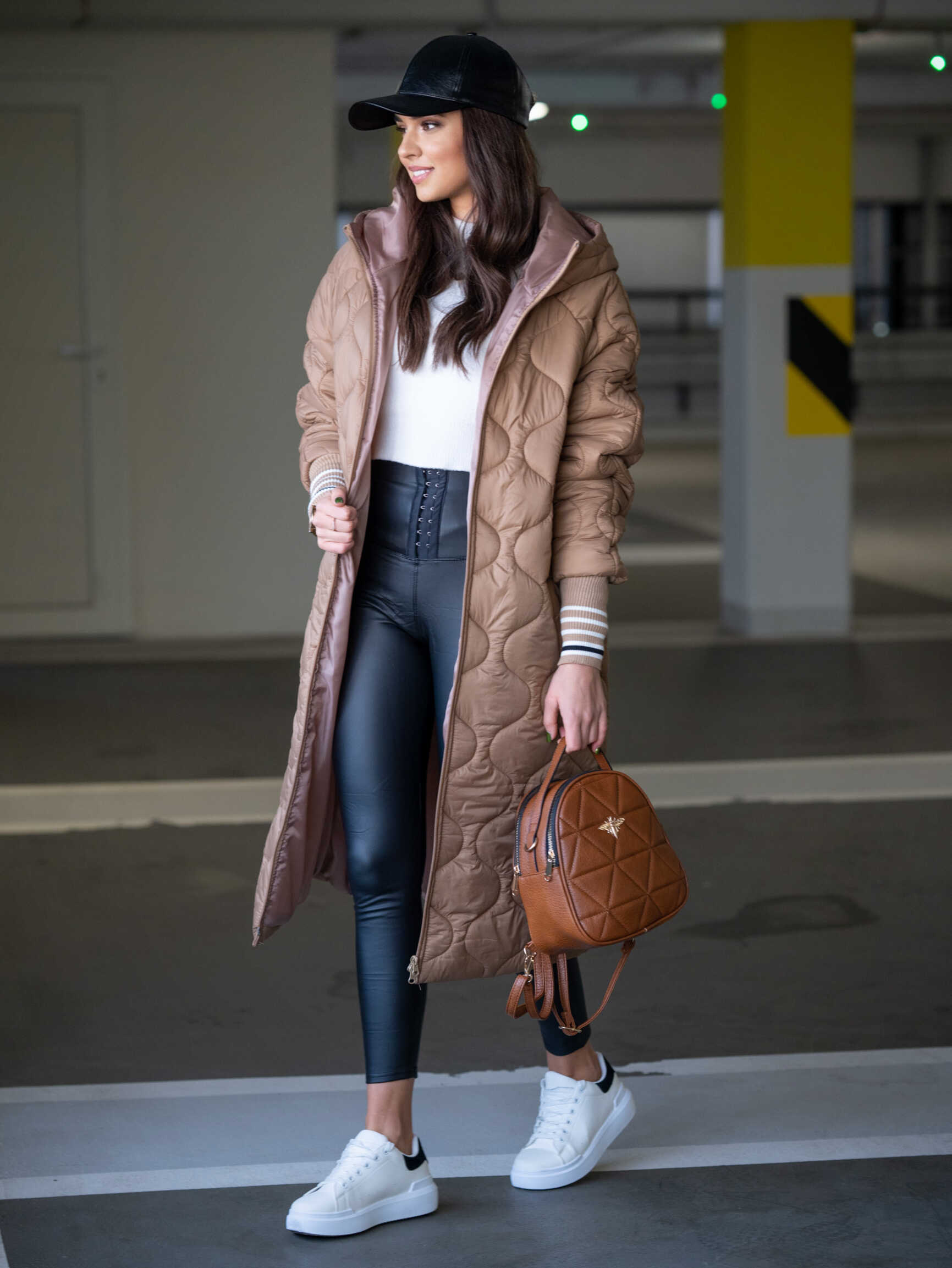 Prošívaná bunda Genime Stripes camel