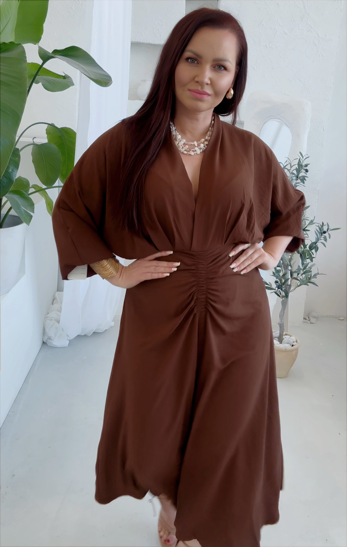 Šaty Elegance Madame čokoláda